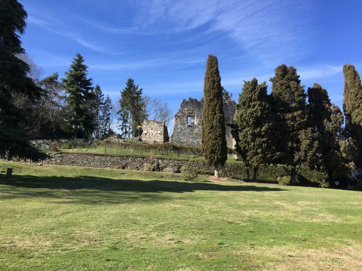Casa Corte Alla Rocca 아로나 외부 사진
